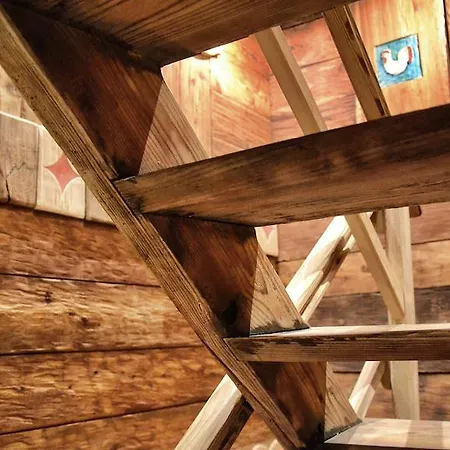 La Maison De Grand Maman 尚波尔谢